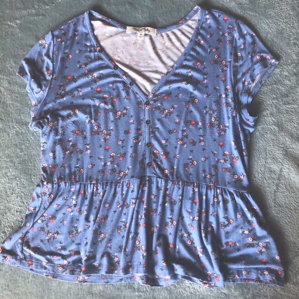 Soft Peplum Style Top - XL